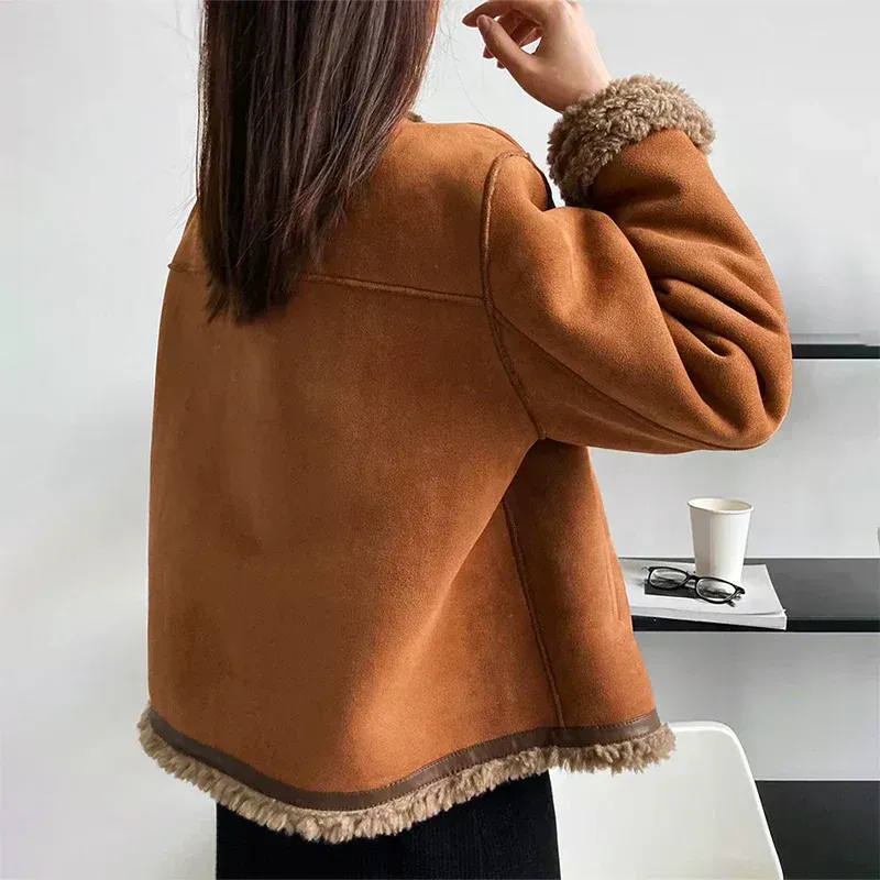 Brown Vintage Winter Jacket with Cosy Warmth